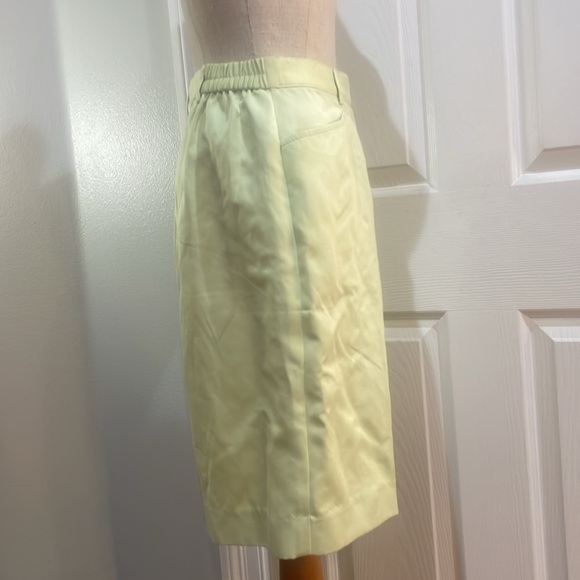 Vintage 90s Talbots Bermuda shorts high waisted elastic waist green women size 8 - Picture 4 of 11